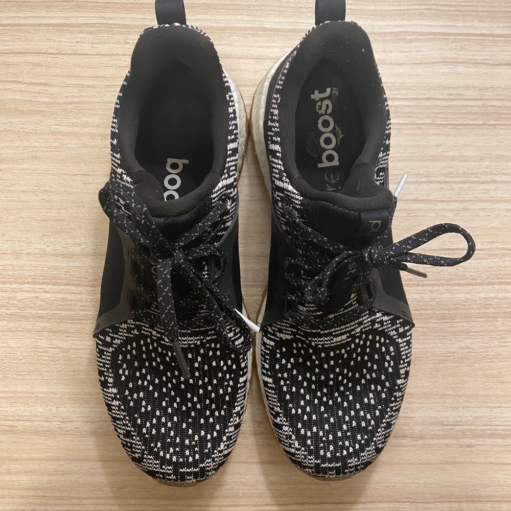 Adidas Women’s 7.5 Pureboosts